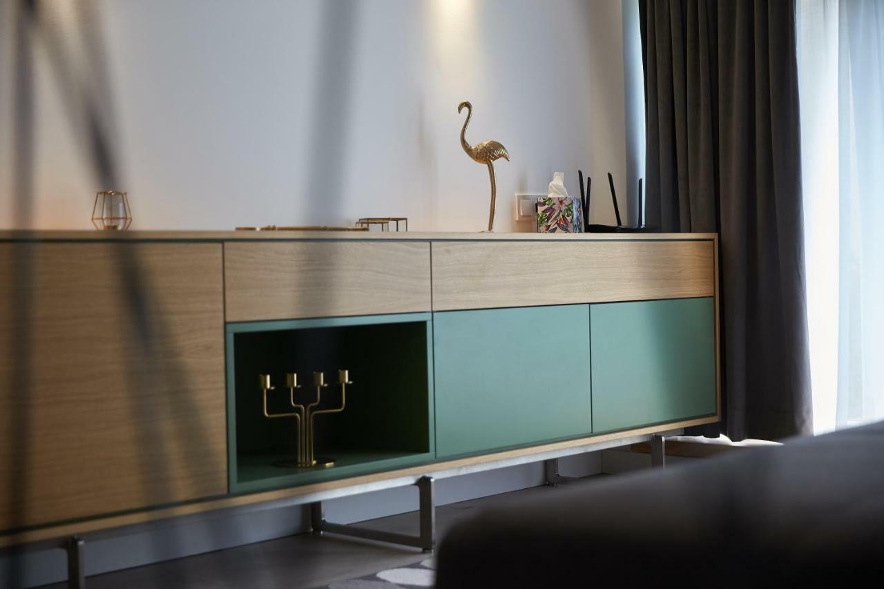 7Domb Apartman Komló Exteriör bild