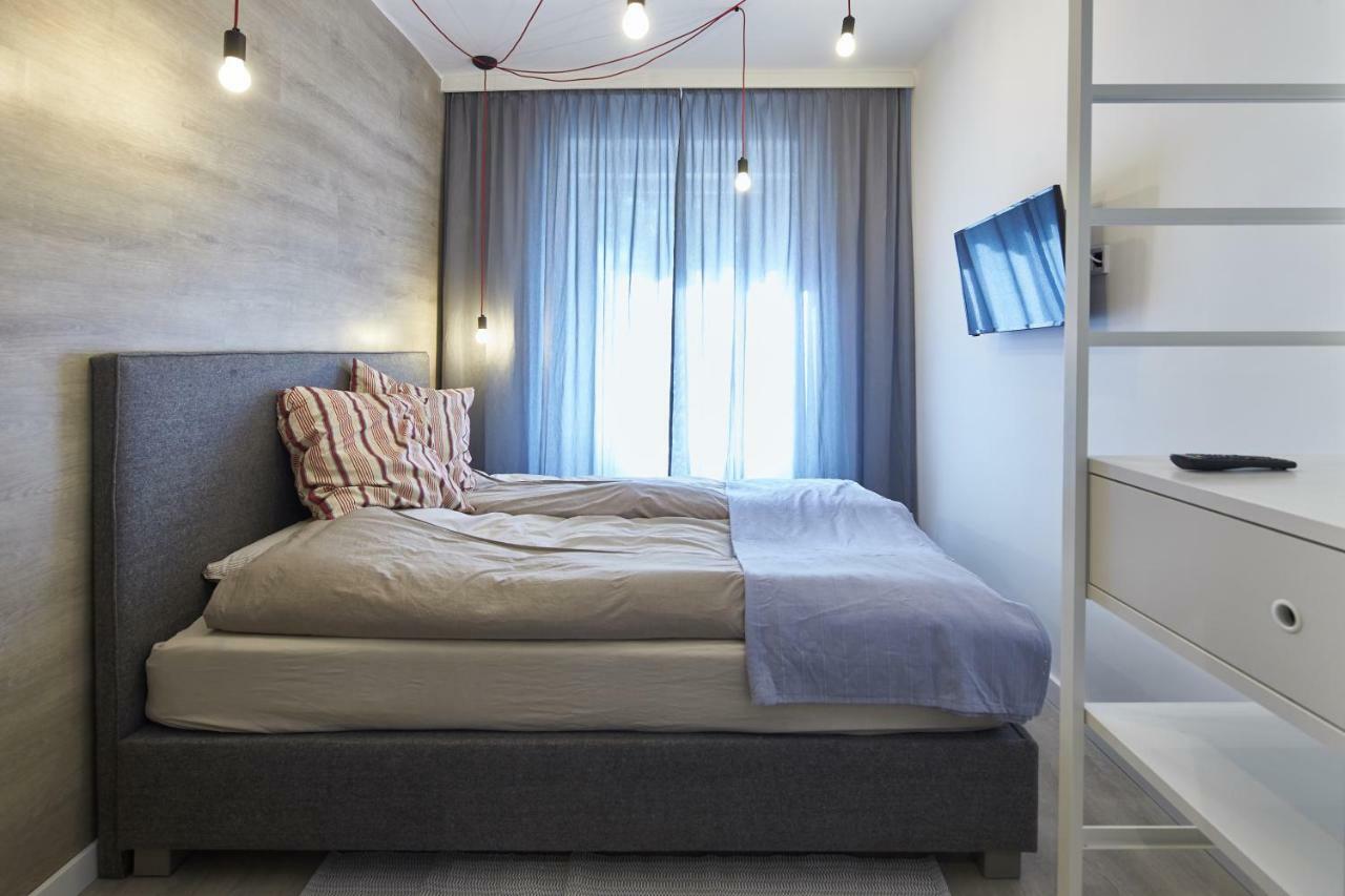 7Domb Apartman Komló Exteriör bild